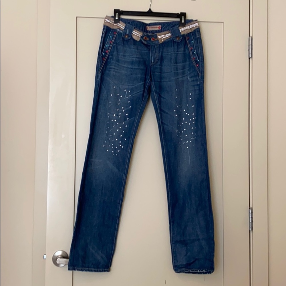 Rossadisera Embellished Low Rise Jeans